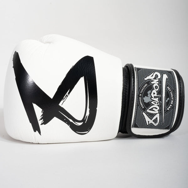 8 WEAPONS Boxing Gloves, BIG 8 Premium, white