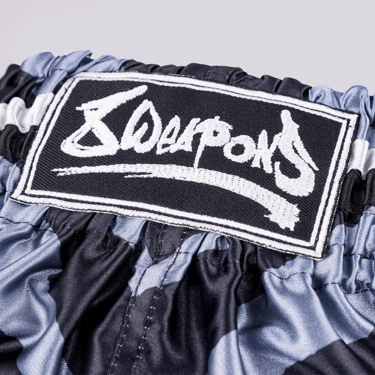 8 WEAPONS Muay Thai Shorts, 8 Ways Yant, black-silver