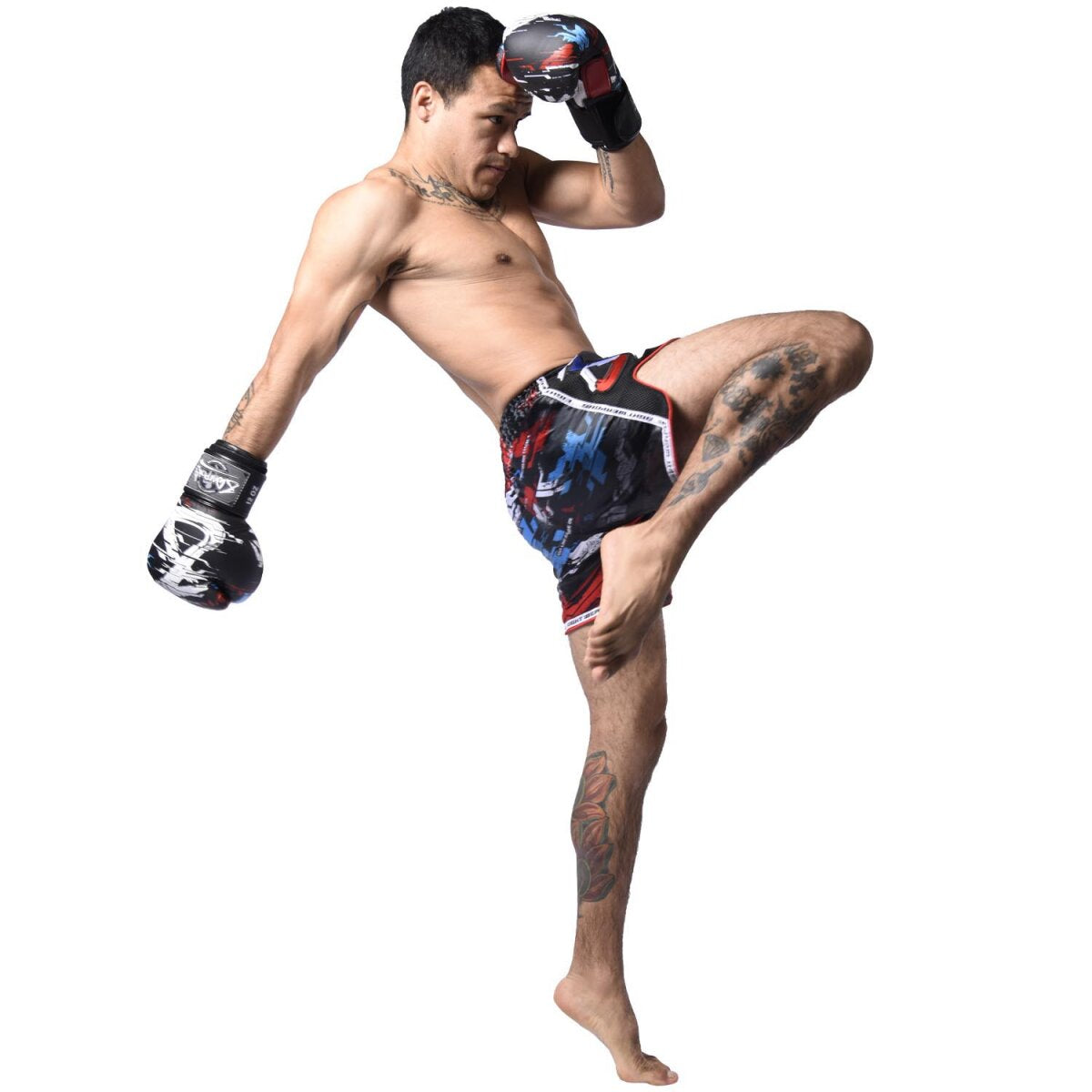 8 WEAPONS Muay Thai Shorts, Cut like a Blade 2.0, black