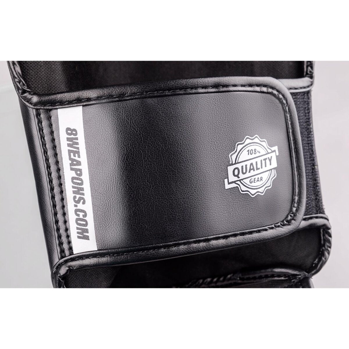 8 WEAPONS Shin Guard, Pure, black