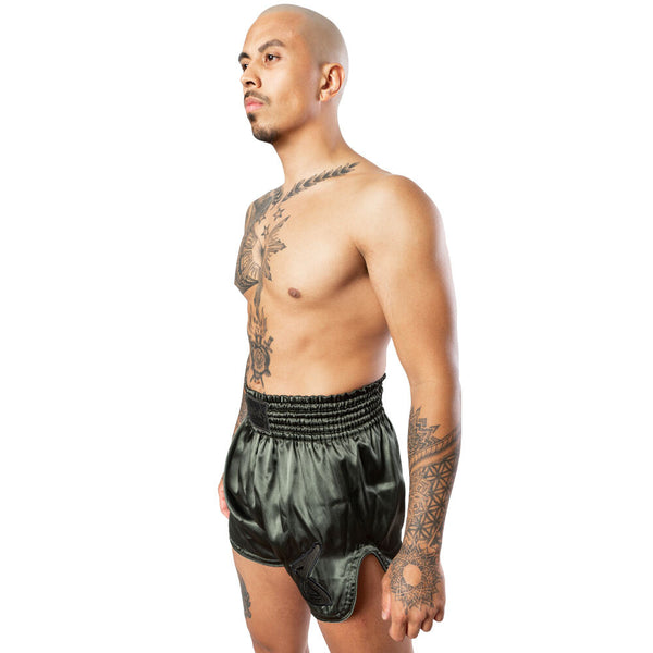8 WEAPONS Strike Shorts, olive