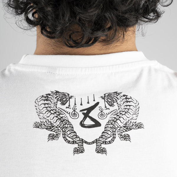 8 WEAPONS T-Shirt, Eight Ways Yant, White